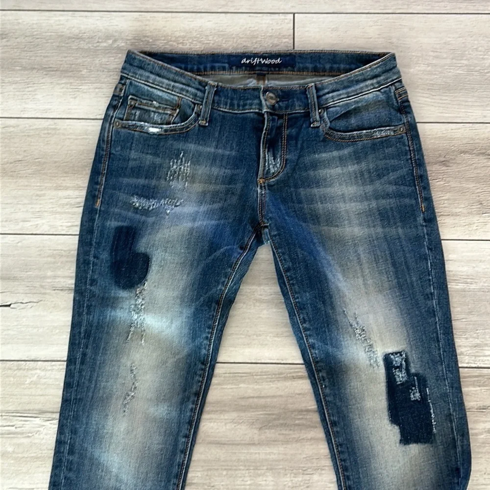 Driftwood skinny fit patch jeans size 26
